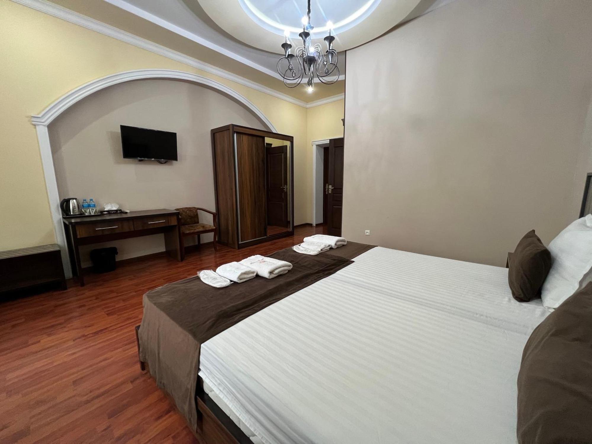 Elite Art Hotel Tashkent Exterior photo